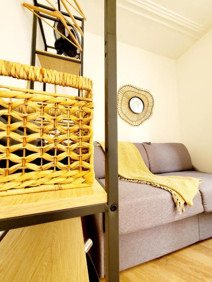 Studio Jeannette Avec Balcon Et Juste A 130 Metres Plage ! Plein Centre ! Wifi - Draps Serviettes Inclus ! Trouville-sur-Mer Exterior foto